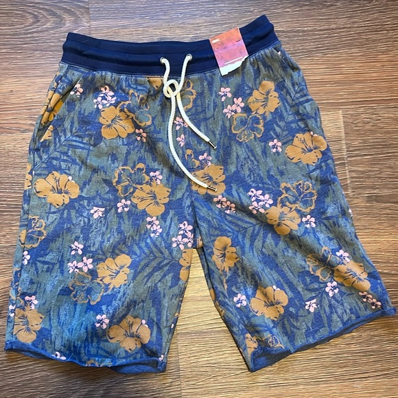 Arizona Jean Company Other - Arizona Terry Knit Shorts Size Small